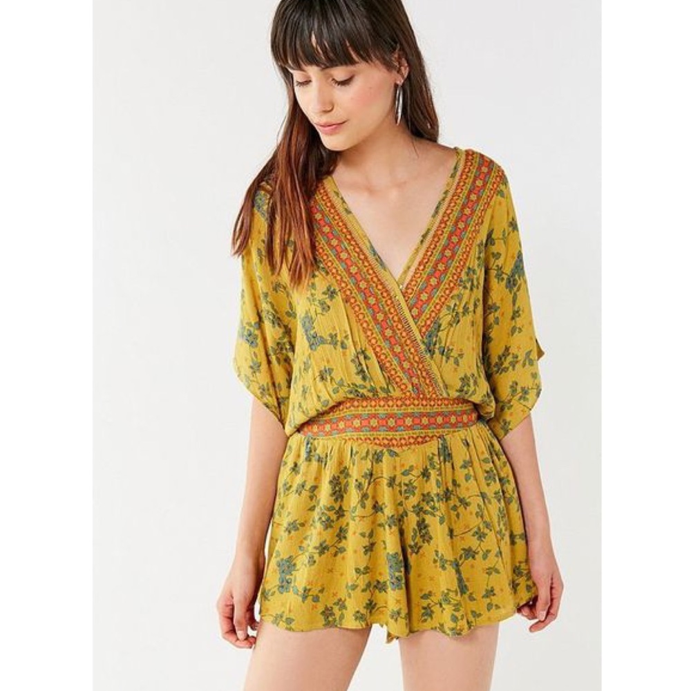 Urban Outfitters Mustard Yellow Floral Romper with Embroidered Trim SzM